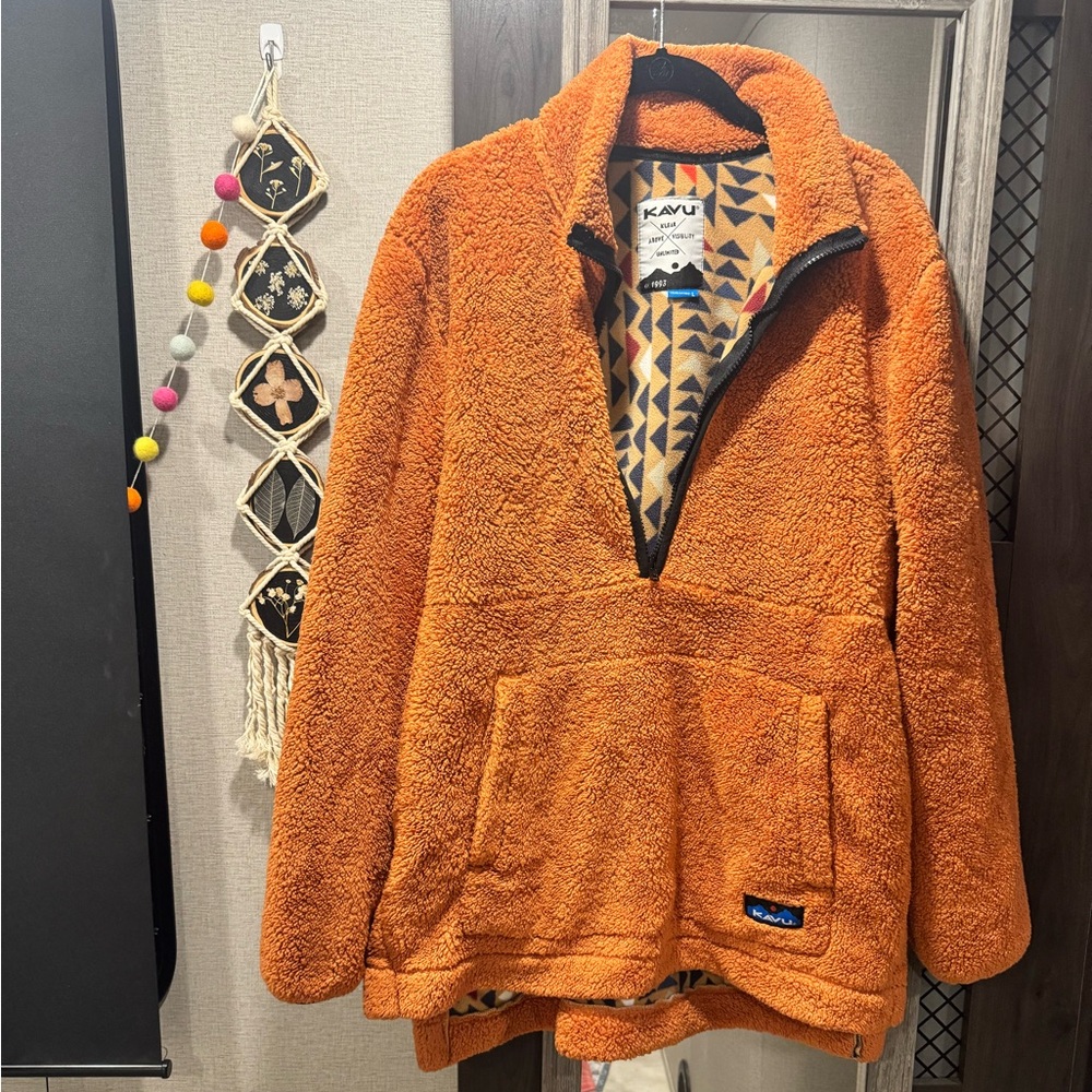 Kavu Women’s Sherpa Pullover